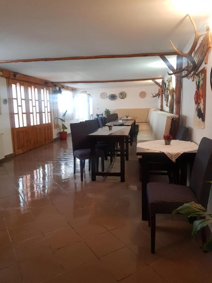 Pensiunea Casa Munteanu Râșnov Extérieur photo