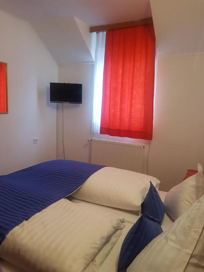 Pensiunea Casa Munteanu Râșnov Extérieur photo